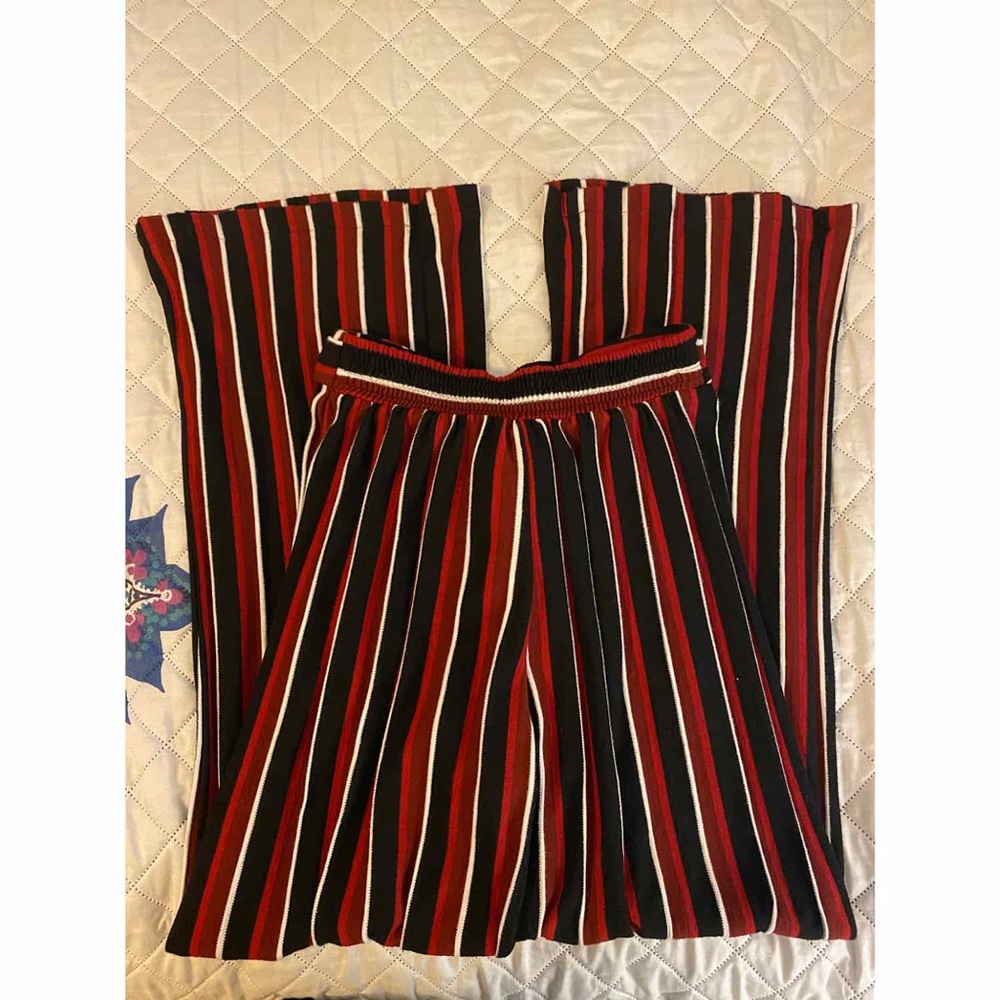 Striped Two Piece Set - Picture 4 of 4